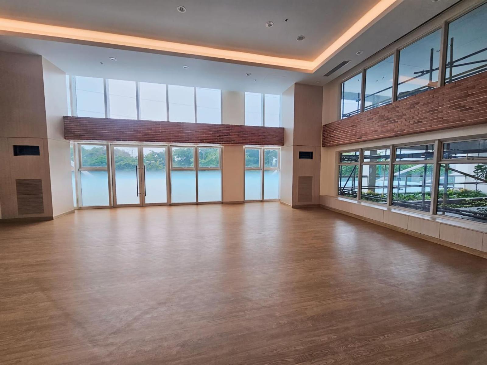 Pet & Wfh Friendly Near Bgc *