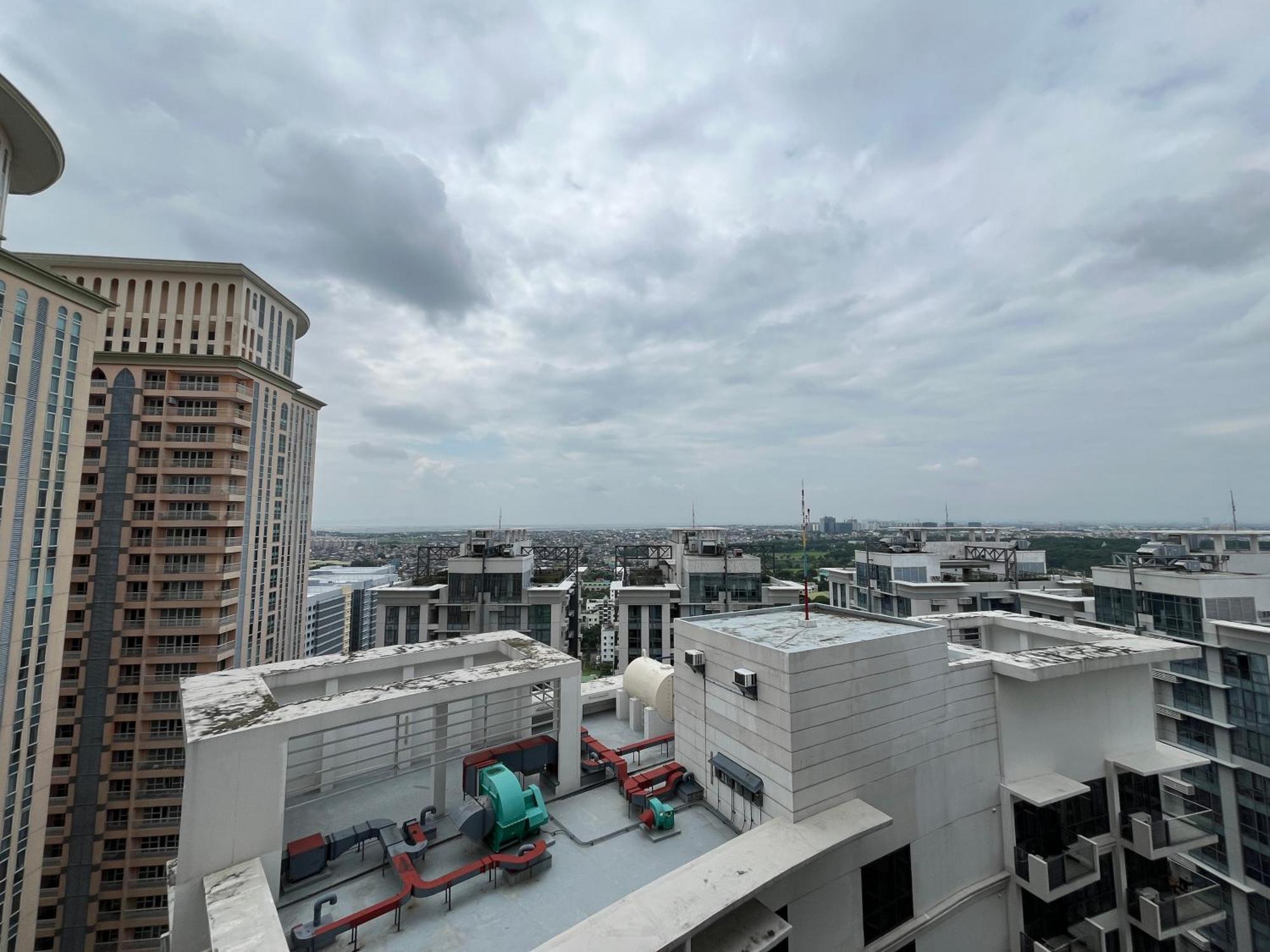 1br Staycation At The Florence Mckinley Hill Bgc Taguig Manila