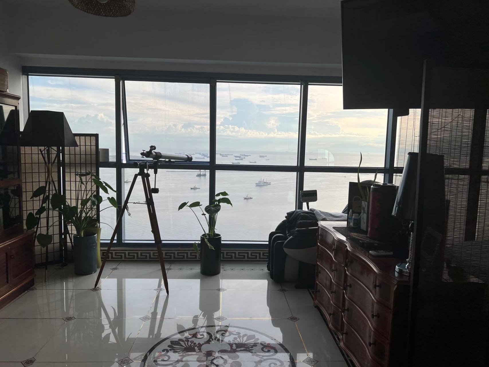 Dreamy Sunset Bay * Manila