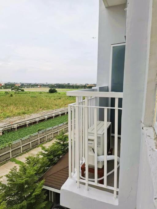 Comfy Near Naia Airport Manila
