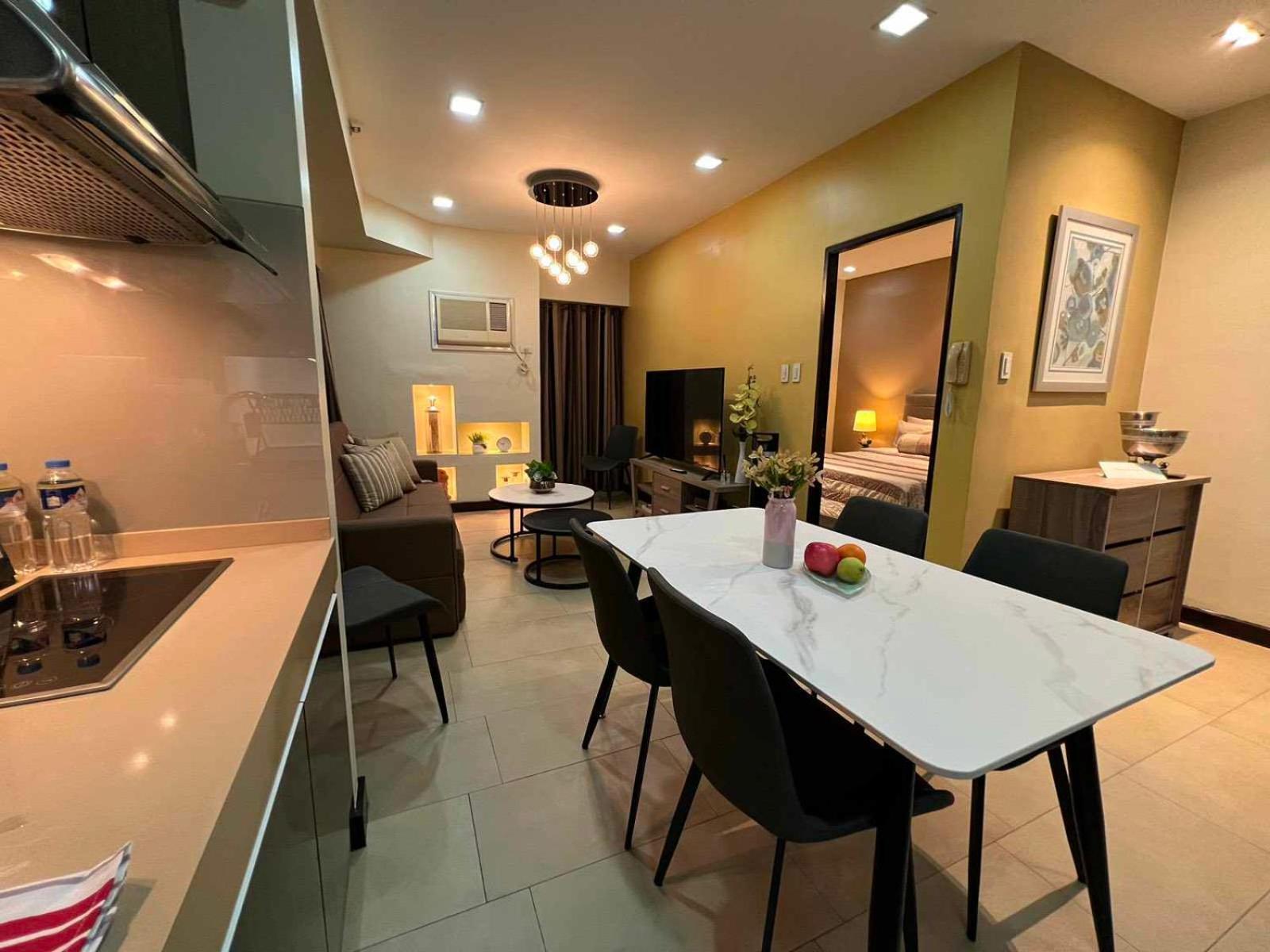 Tripleview Two Adriatico Place One Bedroom Facing Bay * Manila