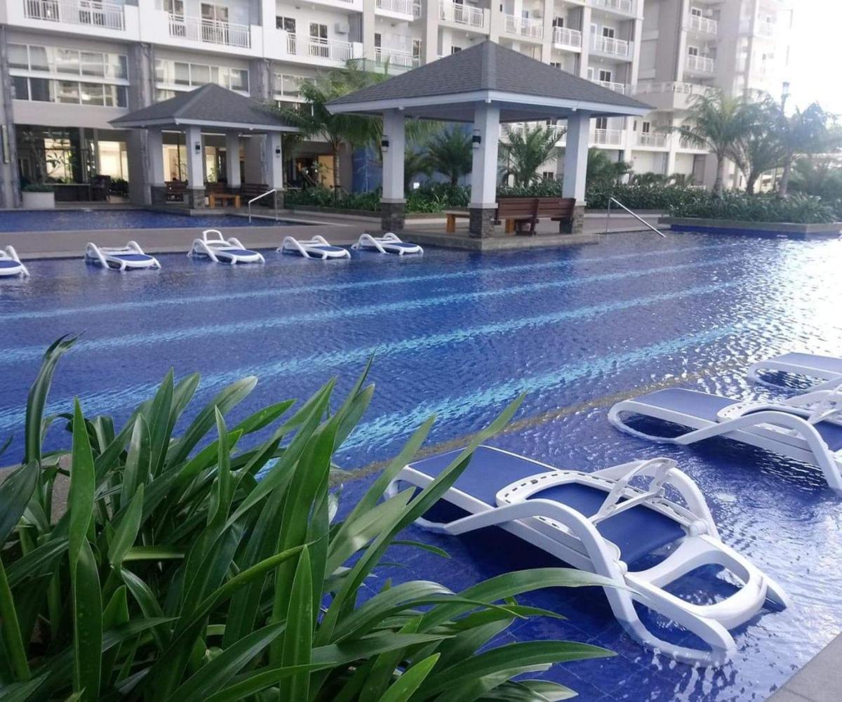 Apartment 2-br Penthouse Crib In Pasig Near Bgc Makati And Ortigas With Breathtaking View Of The Metro Skyline