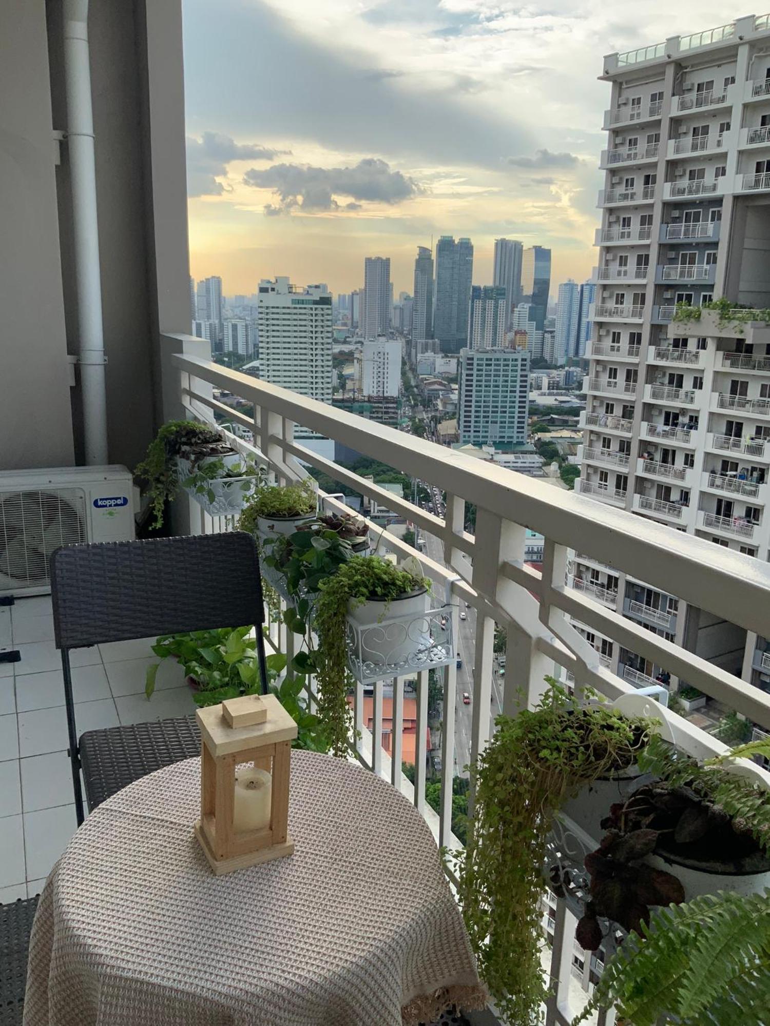 Apartment 2-br Penthouse Crib In Pasig Near Bgc Makati And Ortigas With Breathtaking View Of The Metro Skyline *