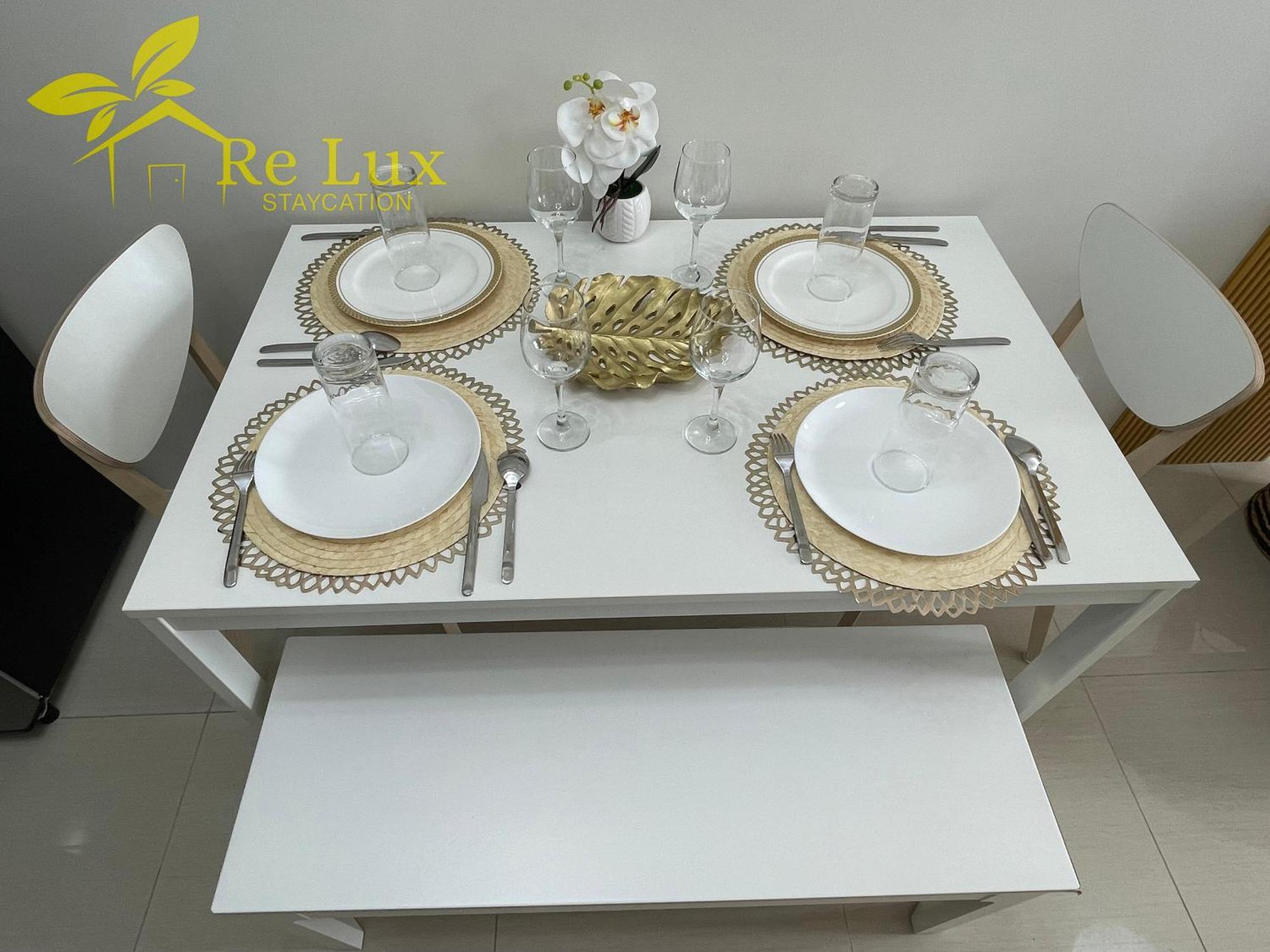 Apartment Re Lux Staycation, Near Naia