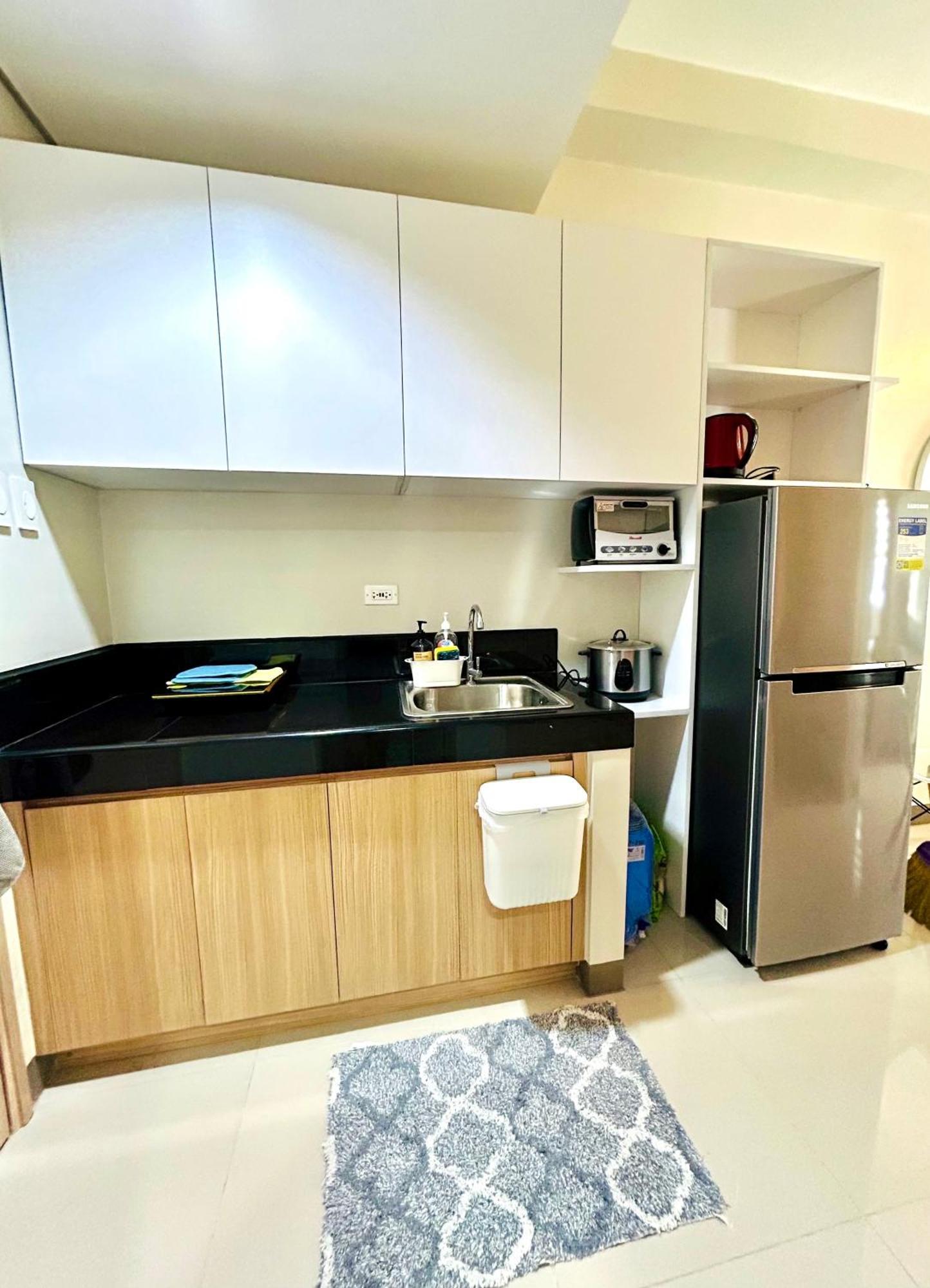 Urban Oasis 2br With Multiple Pools At Smdc Charm Residences Manila