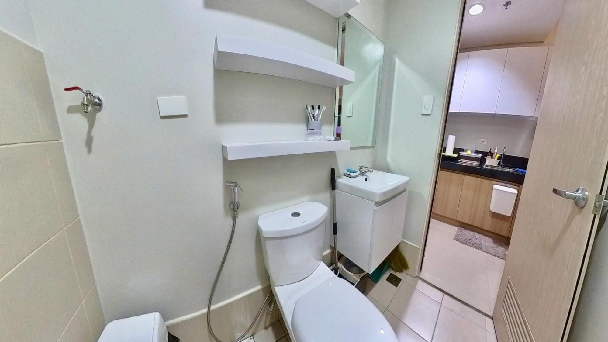 Apartment Urban Oasis 2br With Multiple Pools At Smdc Charm Residences Manila
