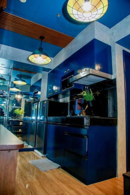 Apartment Azure Staycation By Solace Peak 2br