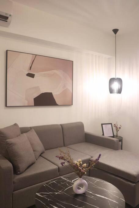 Modern Nordic 1 Bedroom Near Eastwood, Quezon