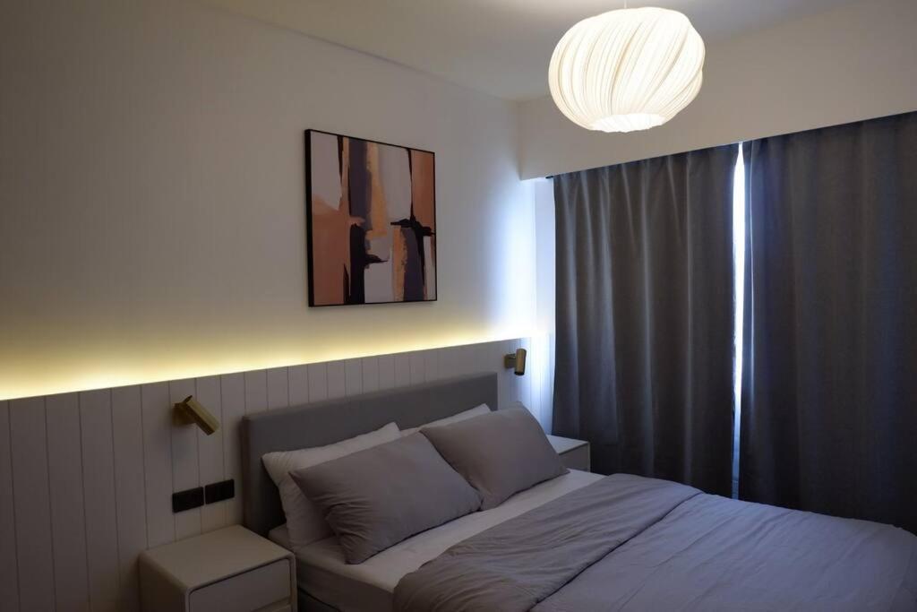 Modern Nordic 1 Bedroom Near Eastwood, Quezon Apartment *