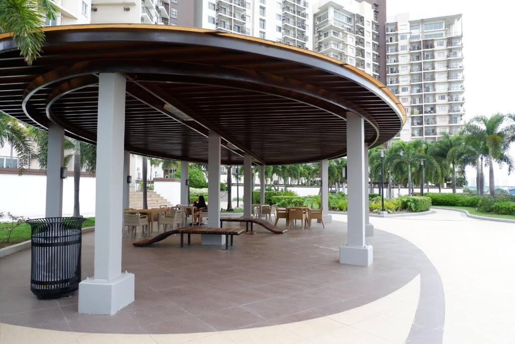Apartment Modern Nordic 1 Bedroom Near Eastwood, Quezon *