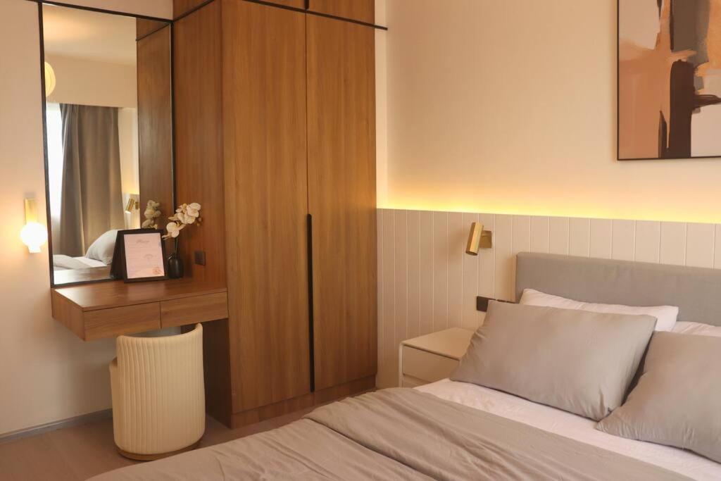 Modern Nordic 1 Bedroom Near Eastwood, Quezon Manila
