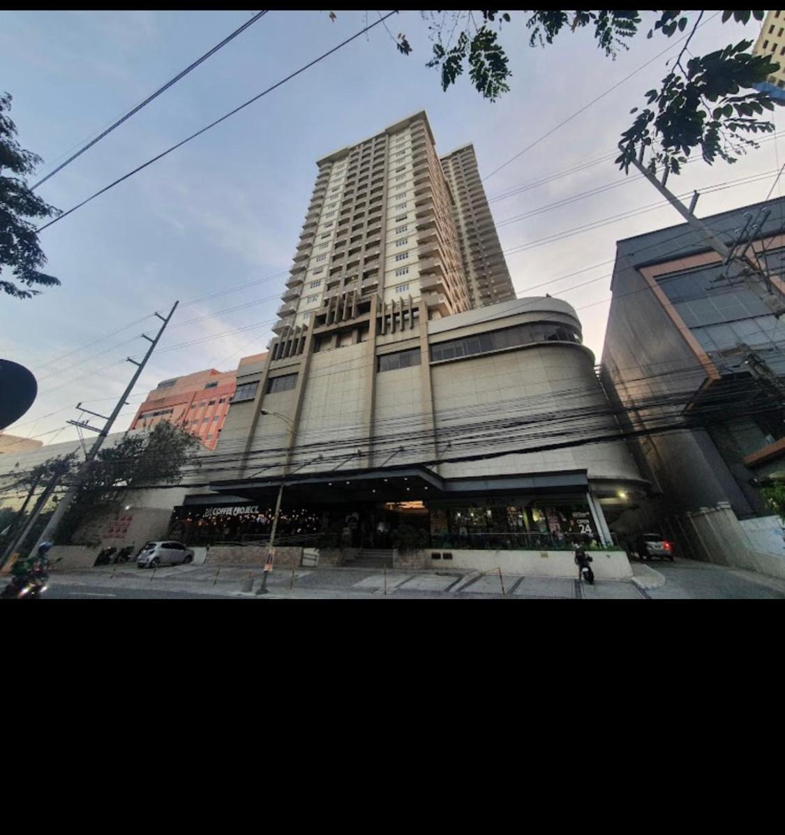 Fully Furnished In Makati *