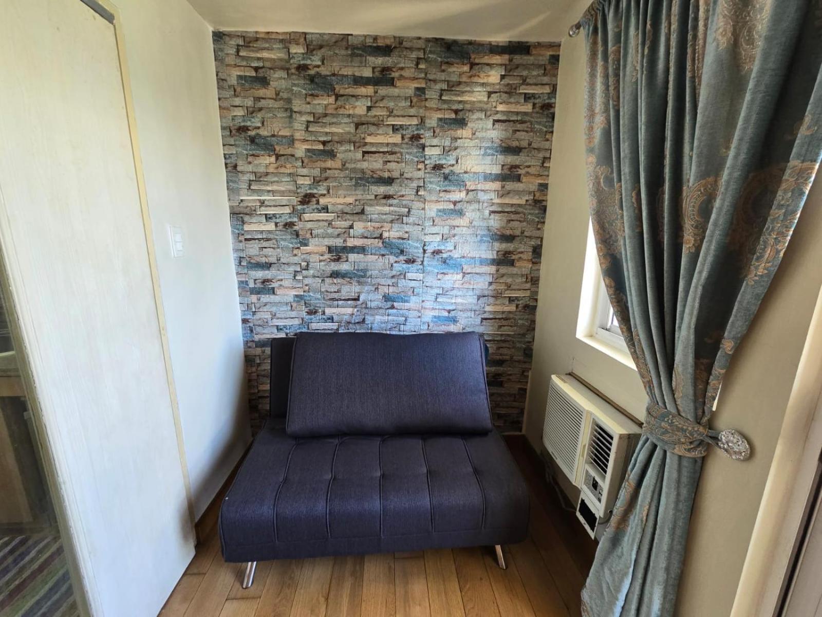 Fully Furnished In Makati Manila