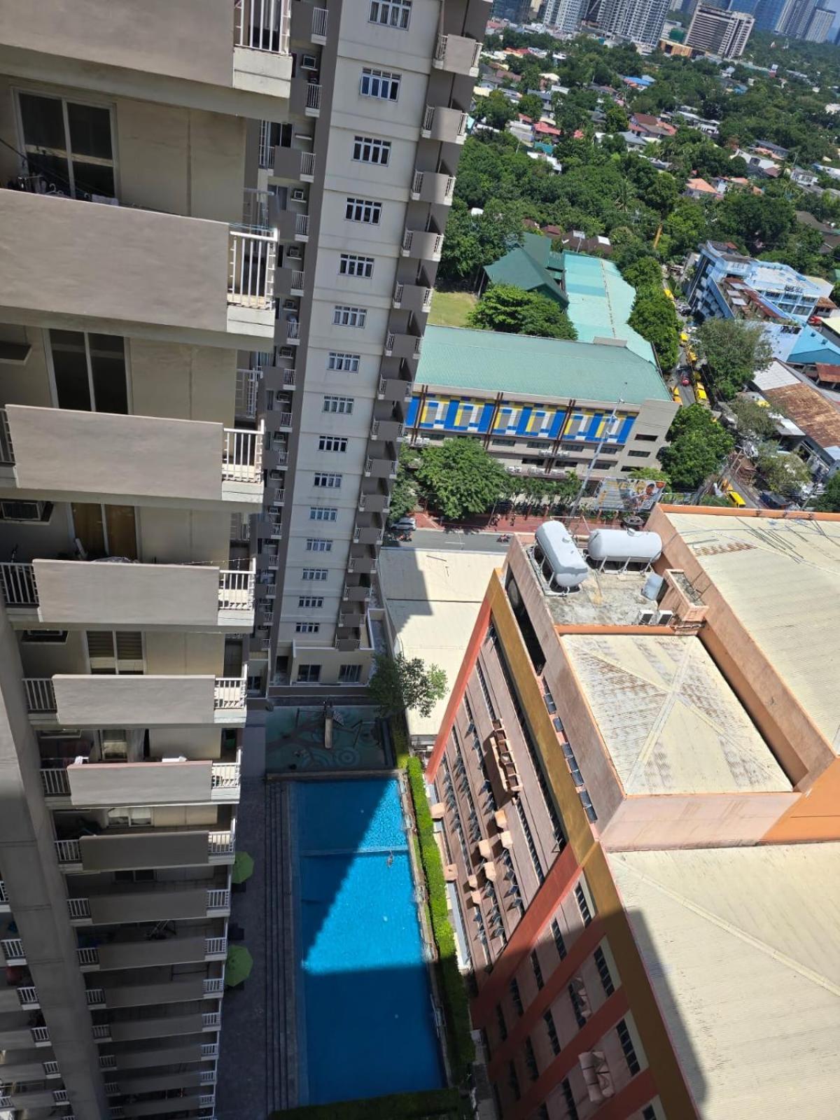Apartment Fully Furnished In Makati *