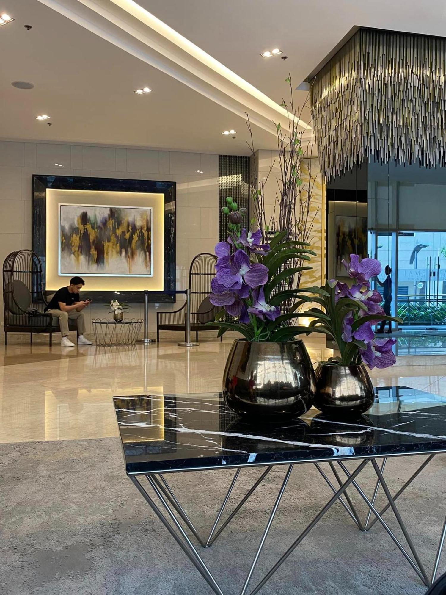 Nordic Place Fame Residences 75 Smart Amenities Alexa 200mbps Wifi Netflix Apartment *