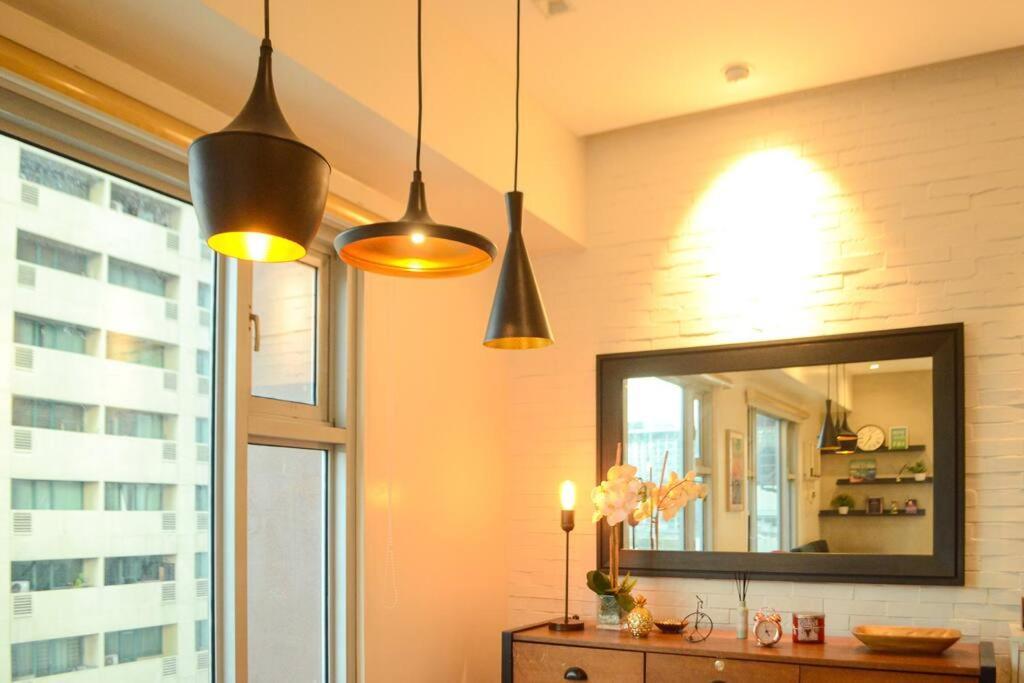 Stylish 1br Near Us Embassy & Luneta With Pool & Gym Apartment Manila