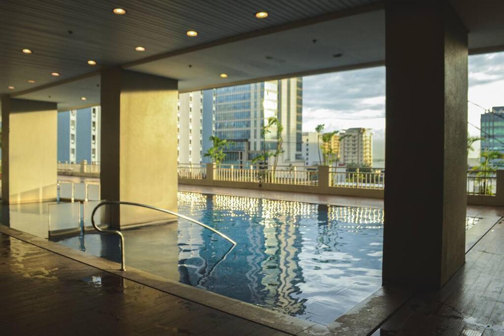 Stylish 1br Near Us Embassy & Luneta With Pool & Gym Apartment Manila