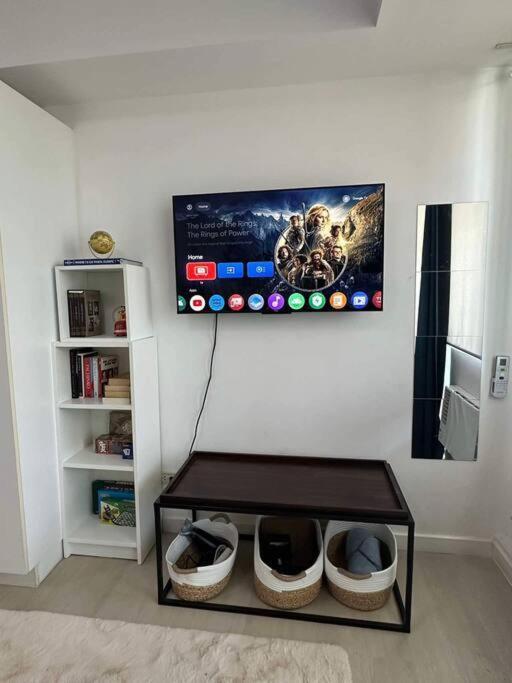 Apartment Casita Payapa - Newly Furnished Unit 2nd Flr Manila