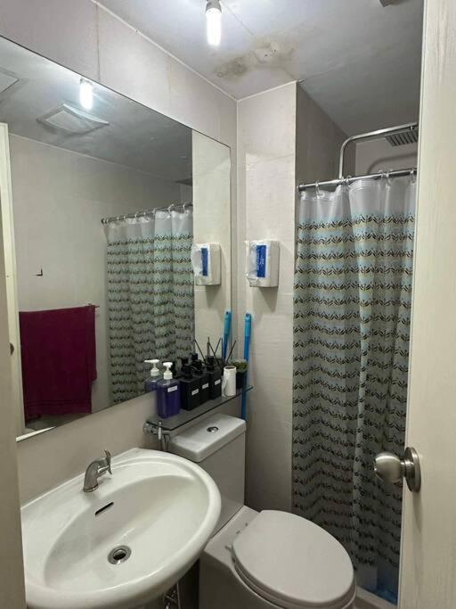 Casita Payapa - Newly Furnished Unit 2nd Flr Apartment Manila