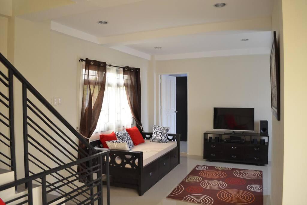 In Pasig Apartment *