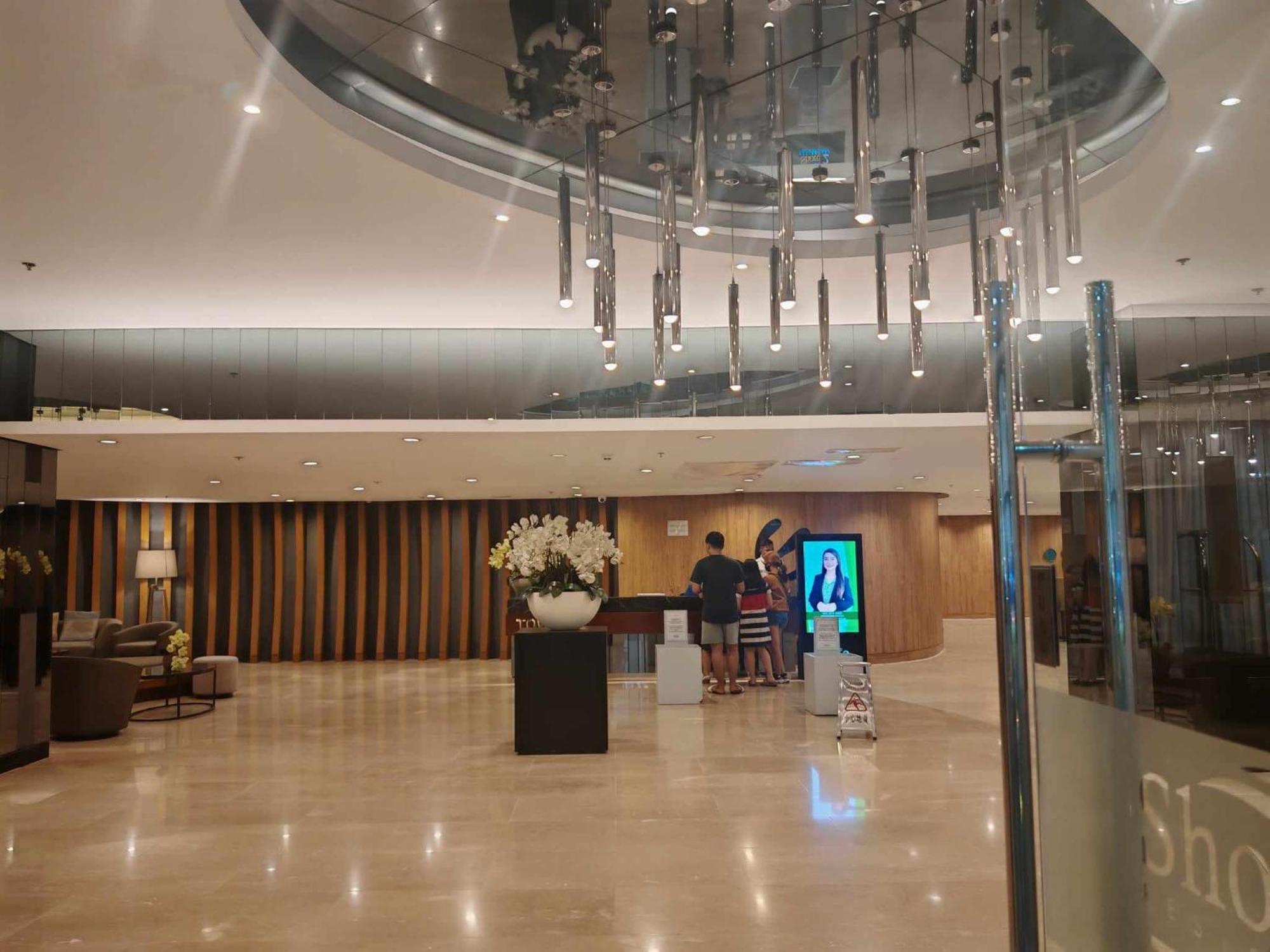 Apartment Zeki's Place - Shore 2 Residences Moa Manila