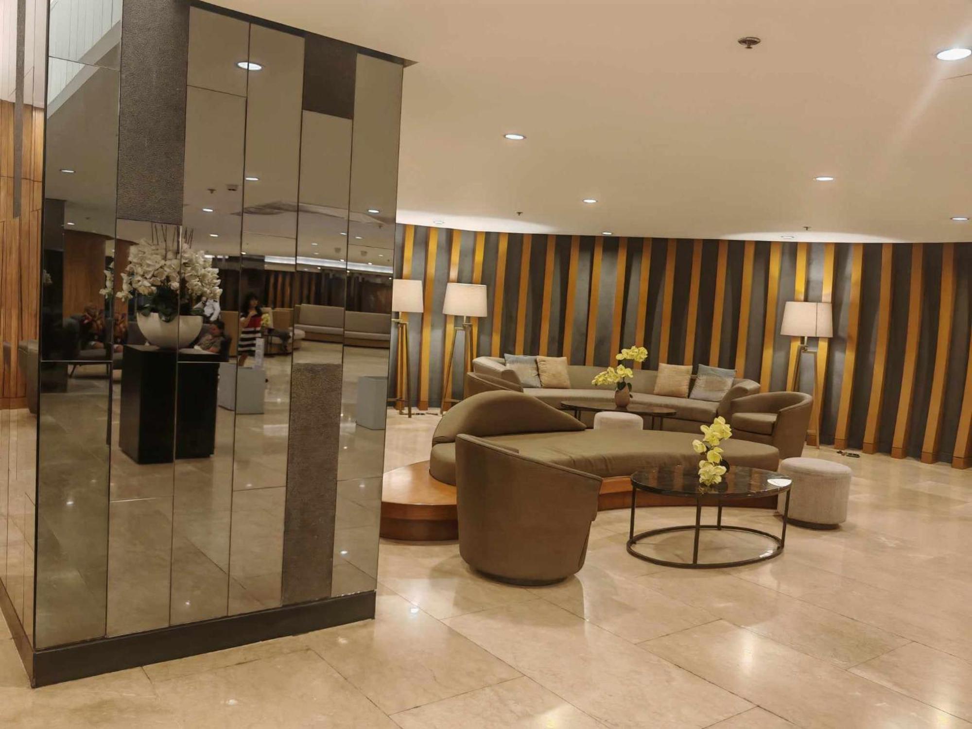 Zeki's Place - Shore 2 Residences Moa *