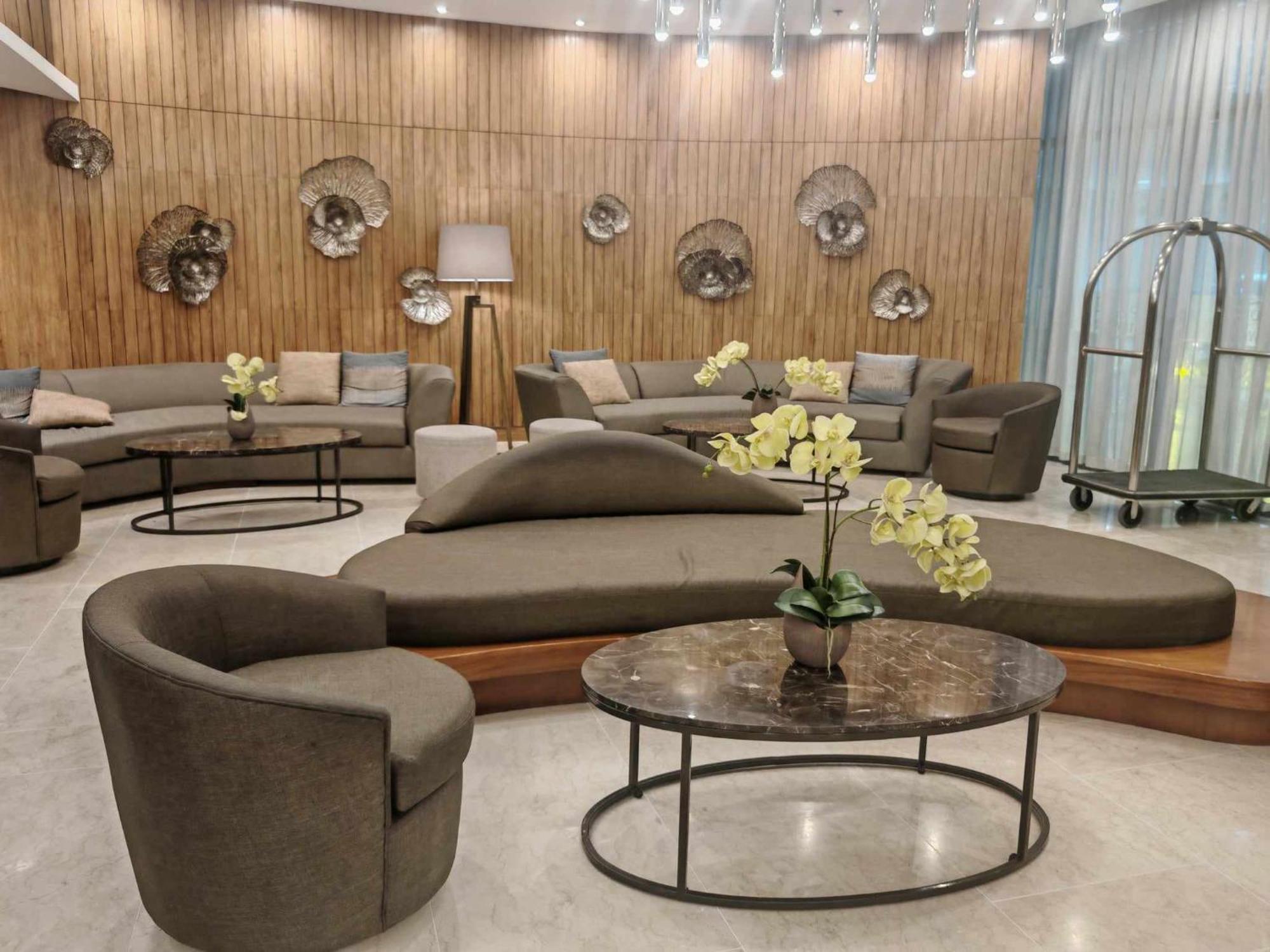 Zeki's Place - Shore 2 Residences Moa Apartment *