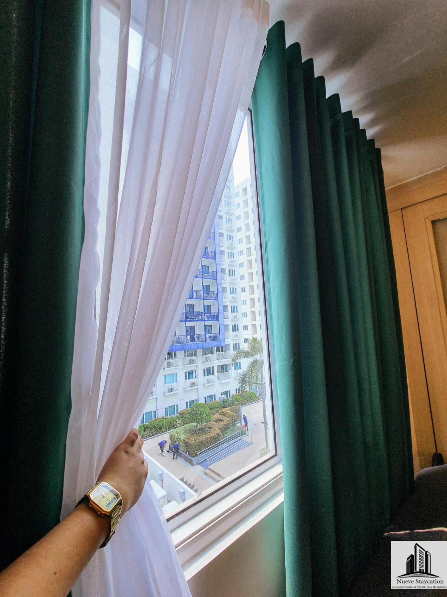 Nueve Staycation *