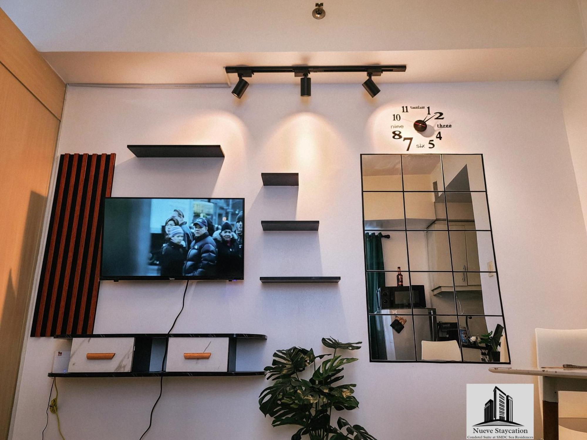 Nueve Staycation Apartment Manila