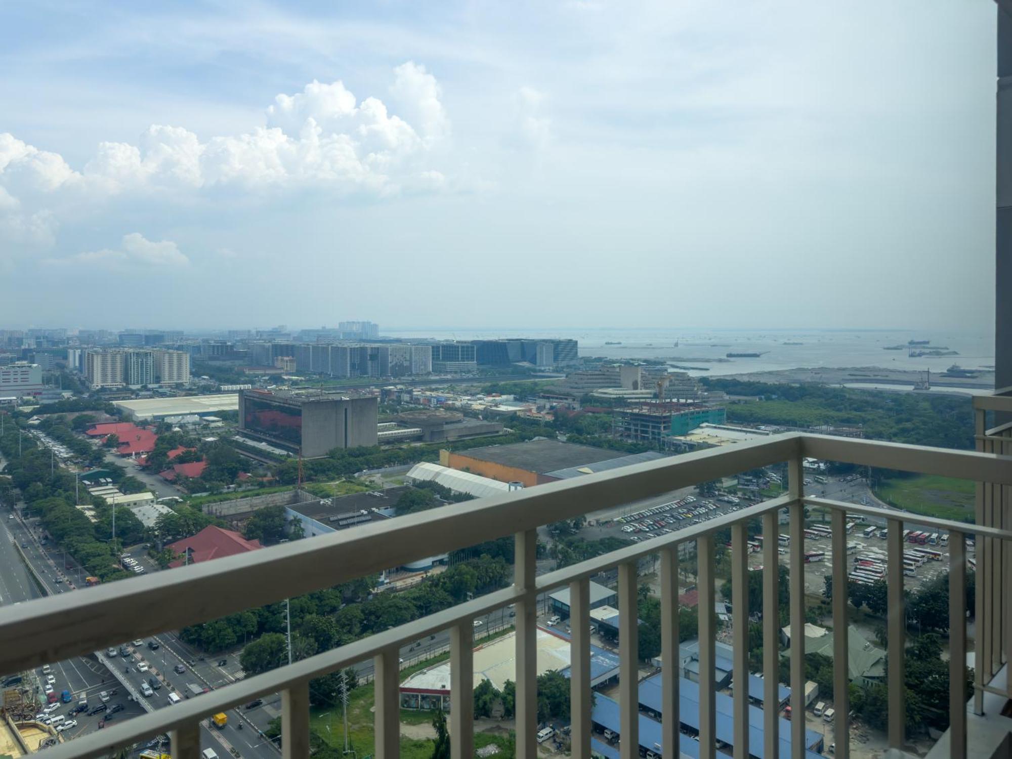 Gemstonebr In Smdc Coast Residences *