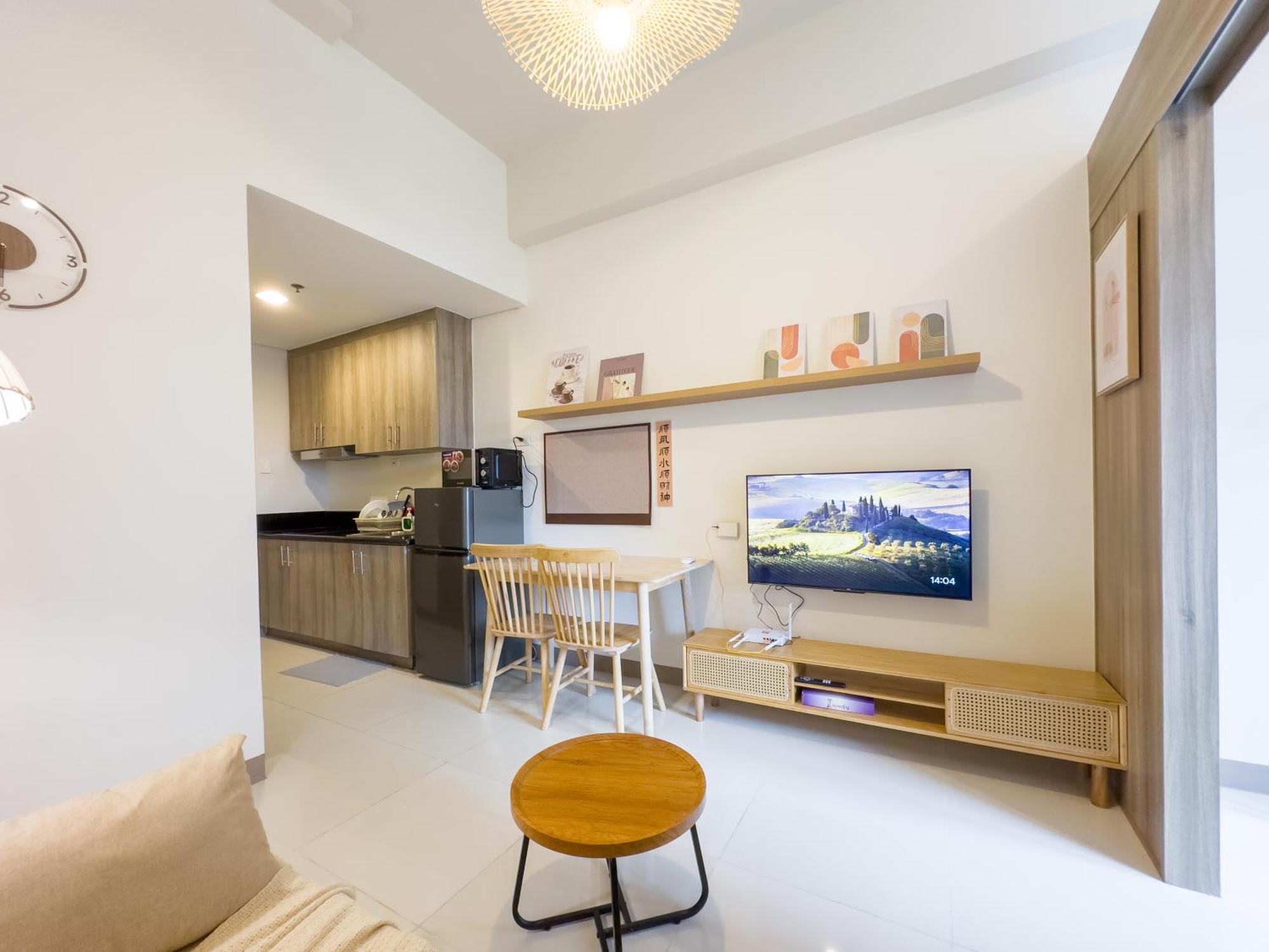 Gemstonebr In Smdc Coast Residences Manila