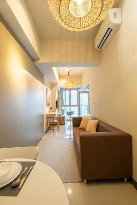 Uptown Bgc Apartment Manila