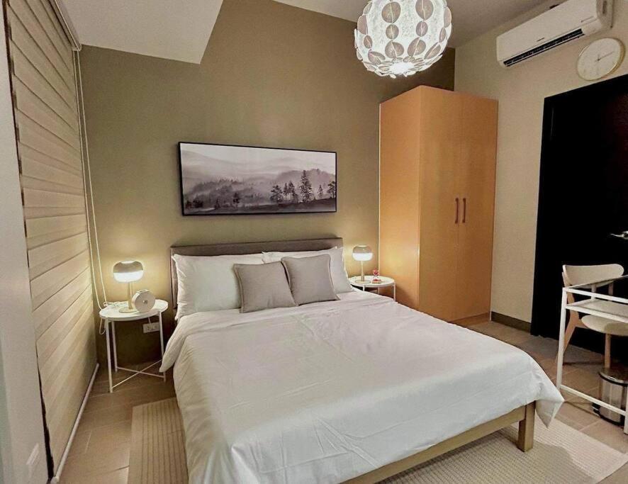 Uptown Bgc Apartment Manila