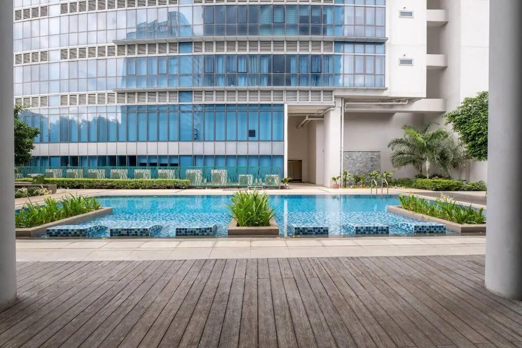 Apartment Uptown Bgc