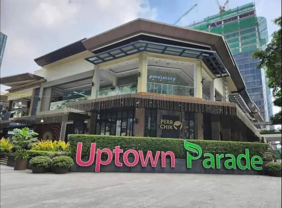 Uptown Bgc Apartment