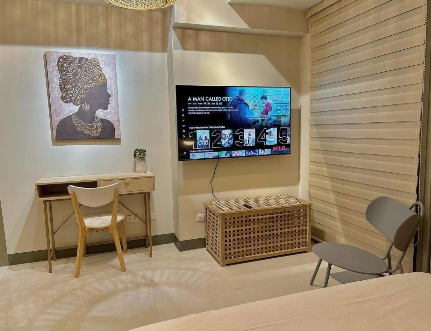Uptown Bgc Apartment