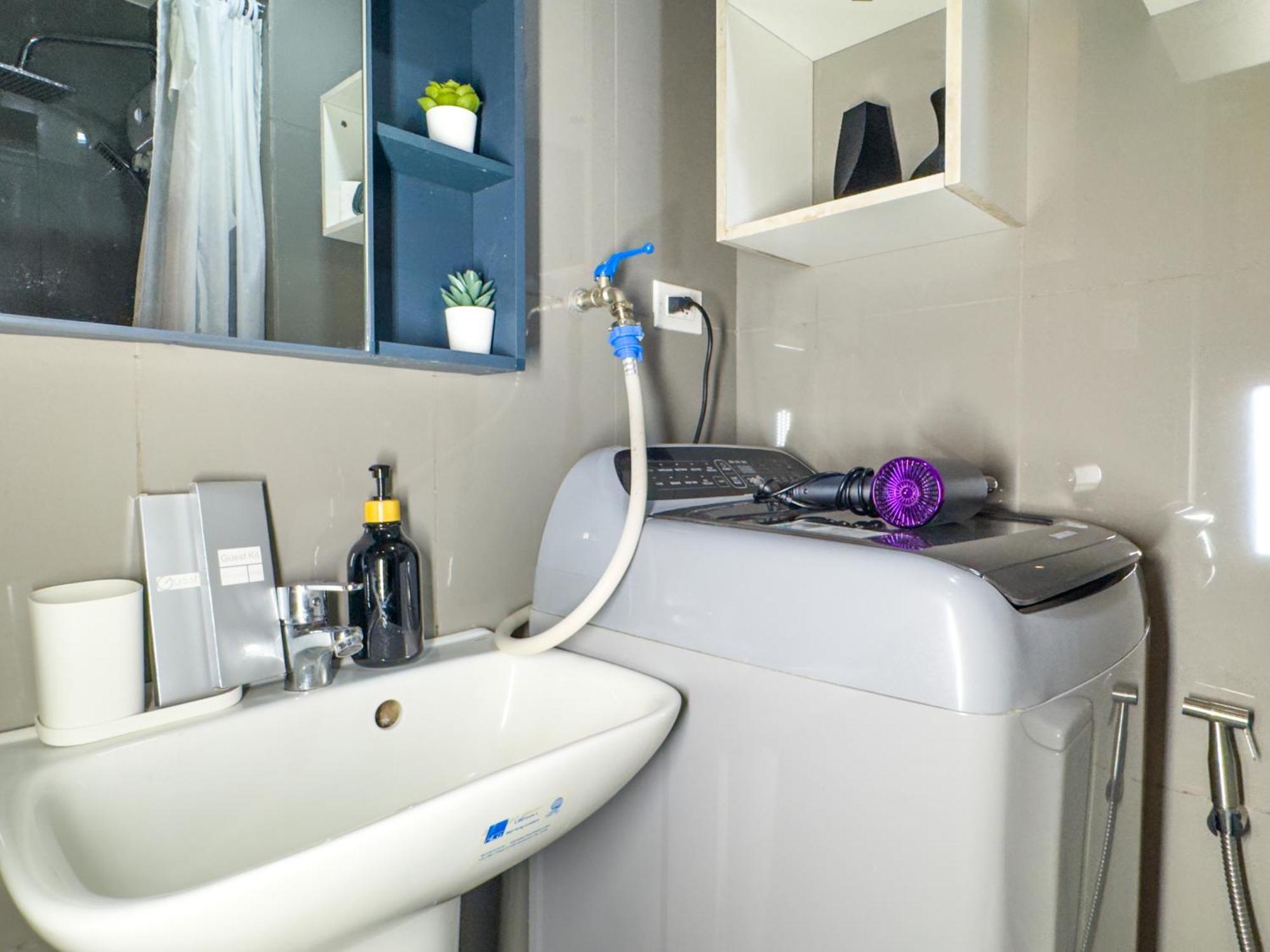 1br Makati, Air Residences M006 Apartment Manila