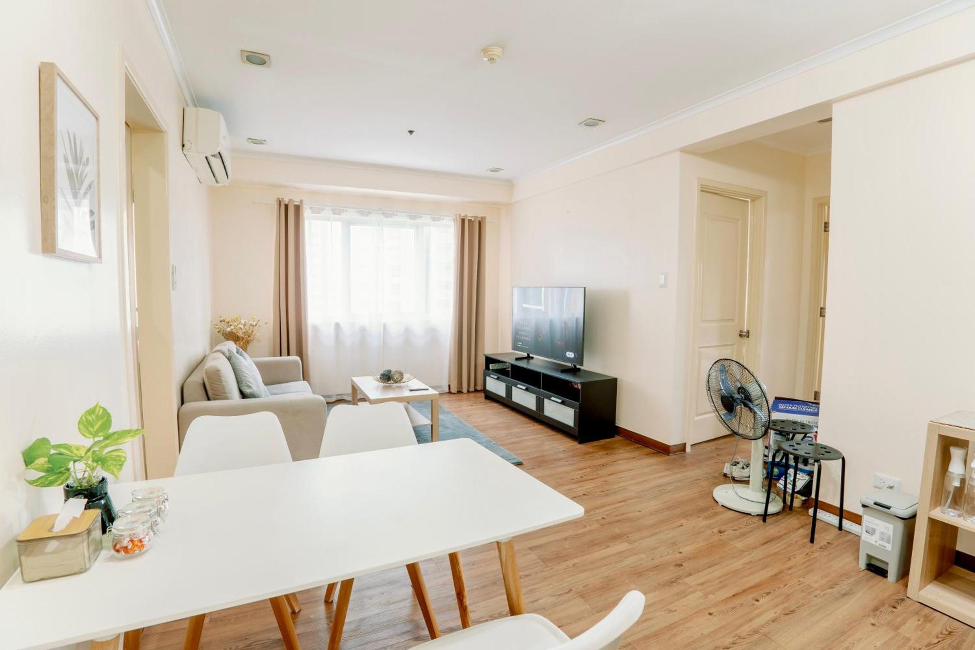 Spacious 2br At Soma Bgc Near Sm Aura And Bonifacio High Street Apartamento *