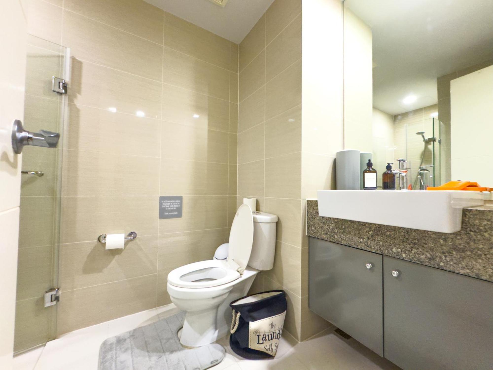 1br Bgc, One Uptown B001 Manila
