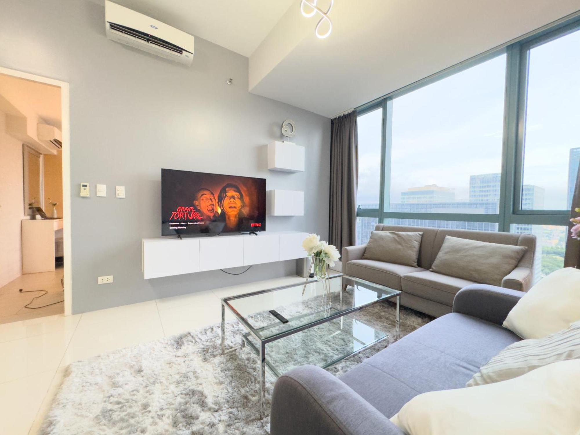 Apartment 1br Bgc, One Uptown B001
