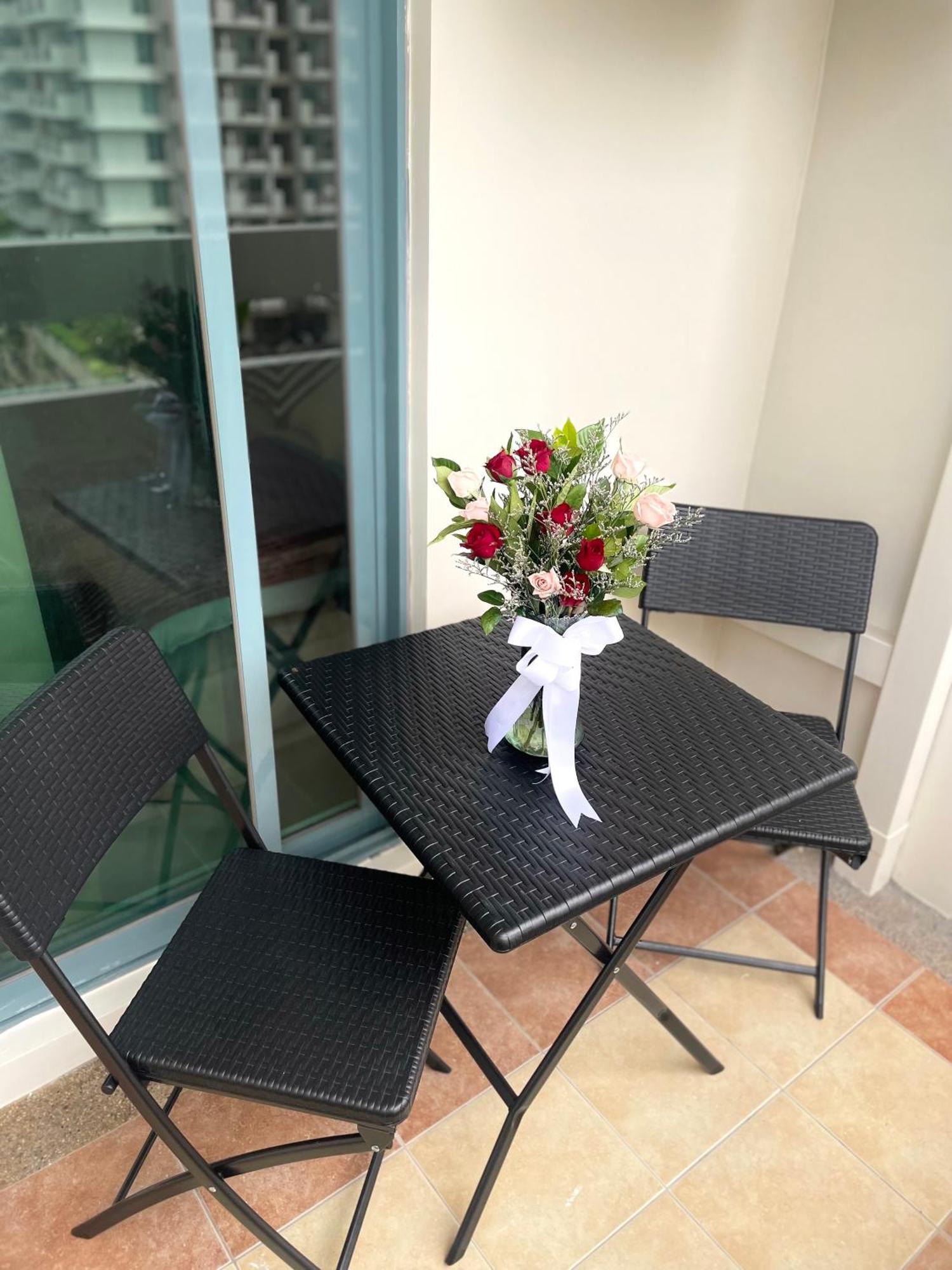 Luxury Bauhaus Inspired Near Makati
