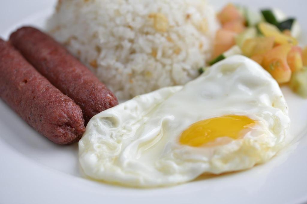 99 Quiapo Hotel 2*