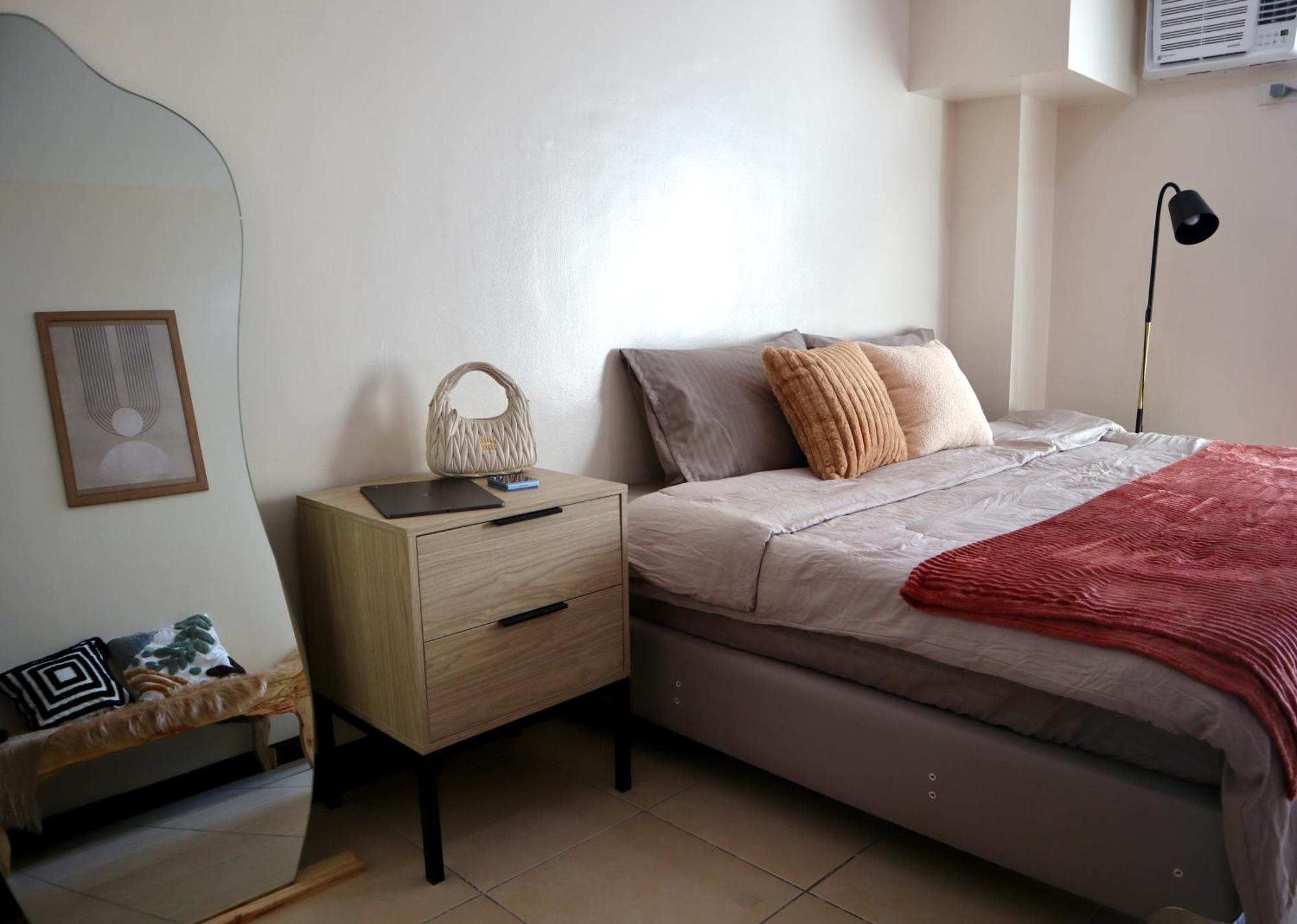 Luxury Bauhaus Inspired Near Makati Manila