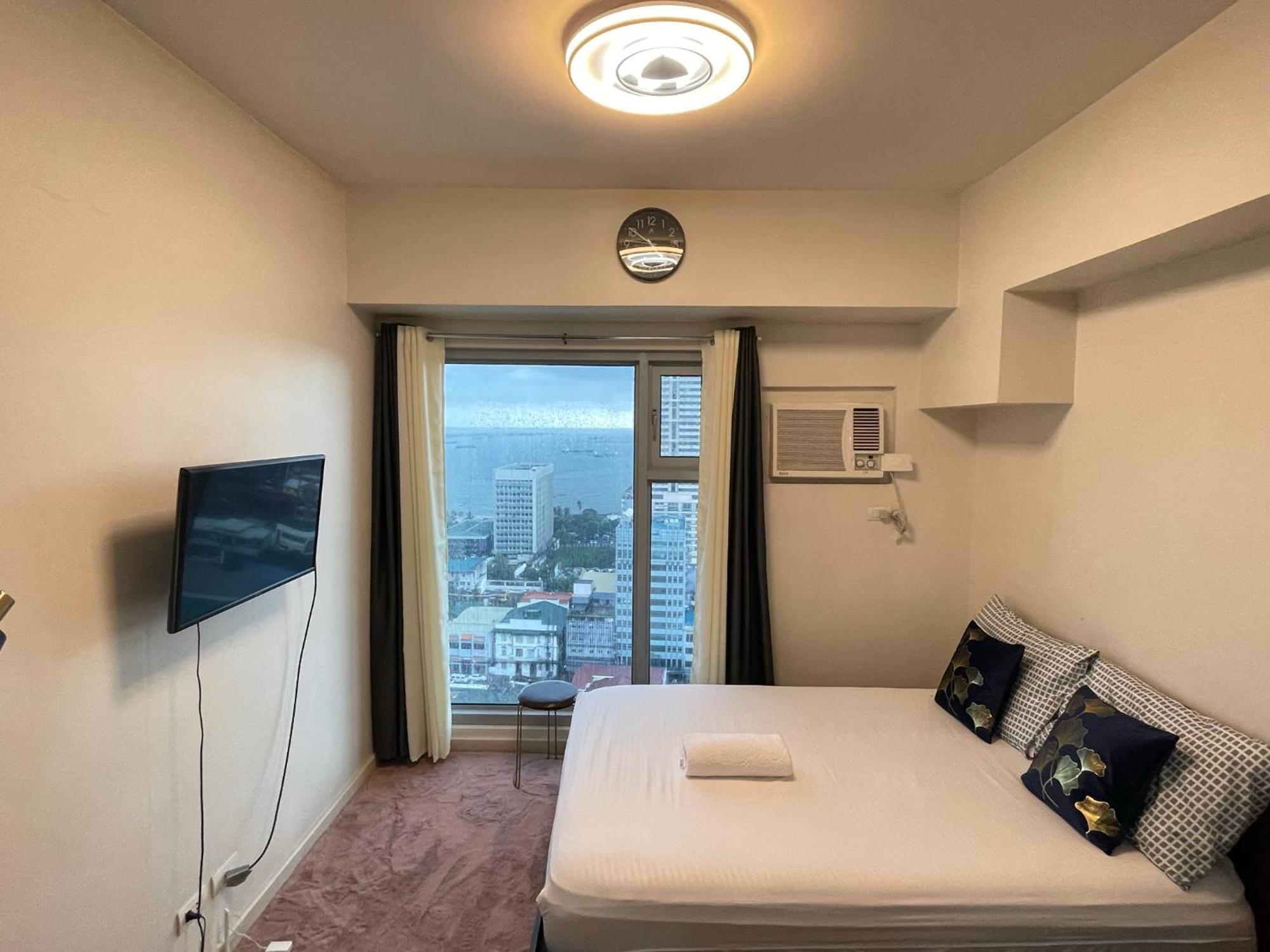 In 8 Adriatico For Short-stay Near Up St Lukes & Us Embassy