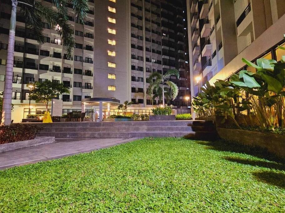 Spring Residences With Free Parking Manila