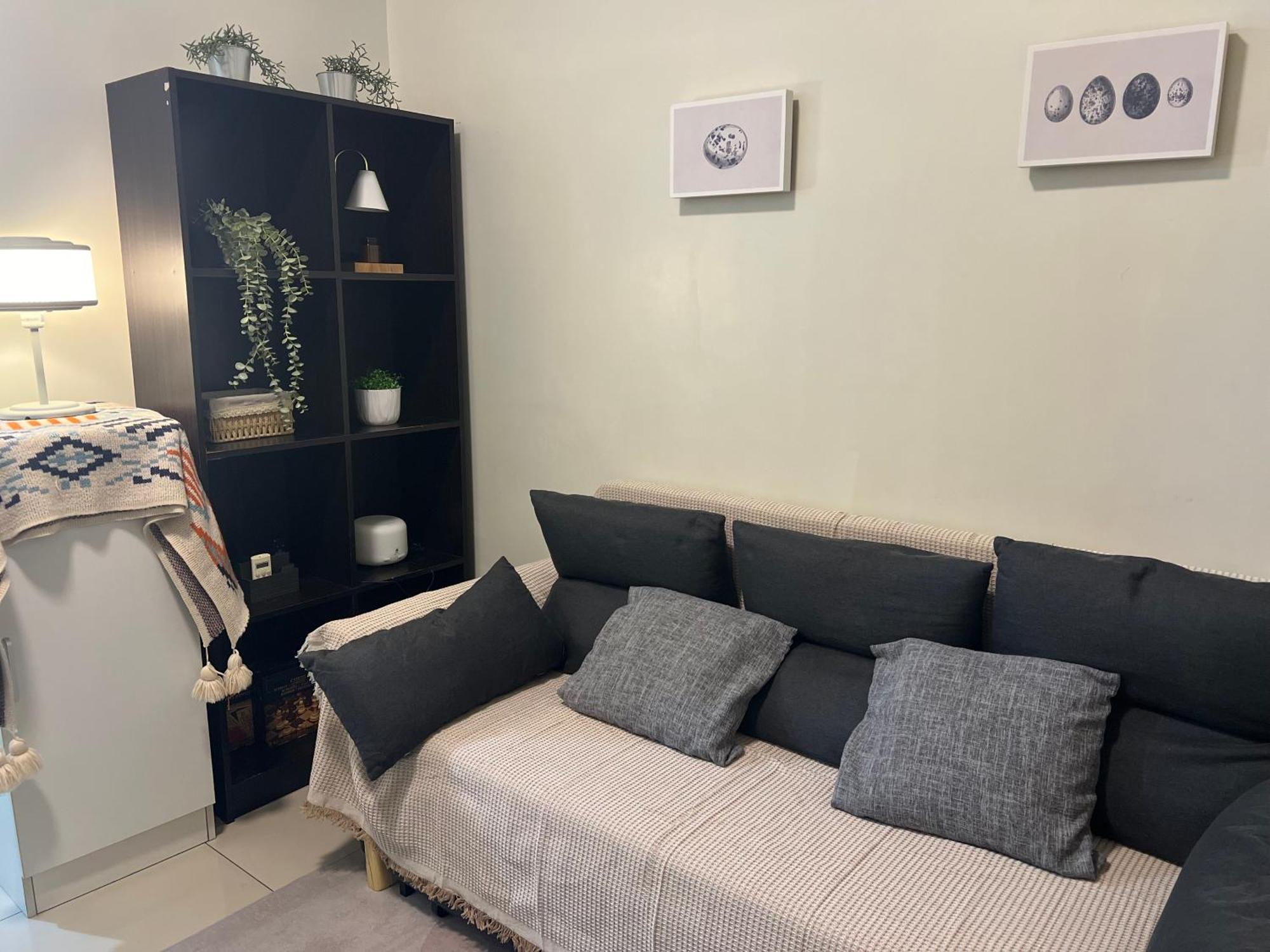 Cozy 1 Bedroom Makati With Balcony Wifi Apartment