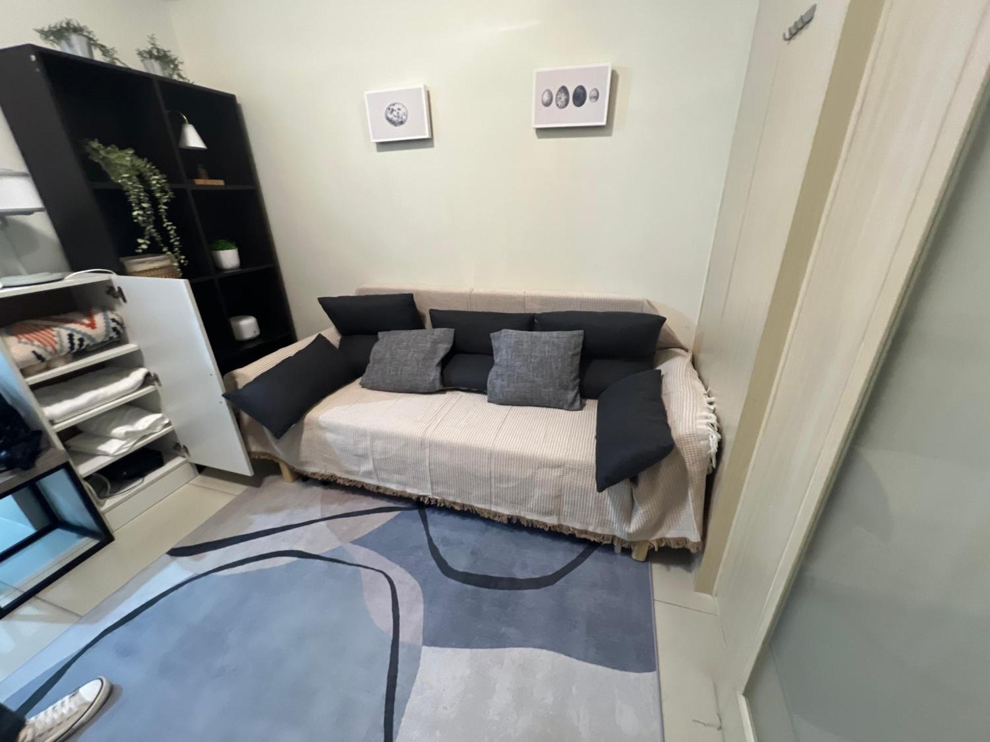 Apartment Cozy 1 Bedroom Makati With Balcony Wifi