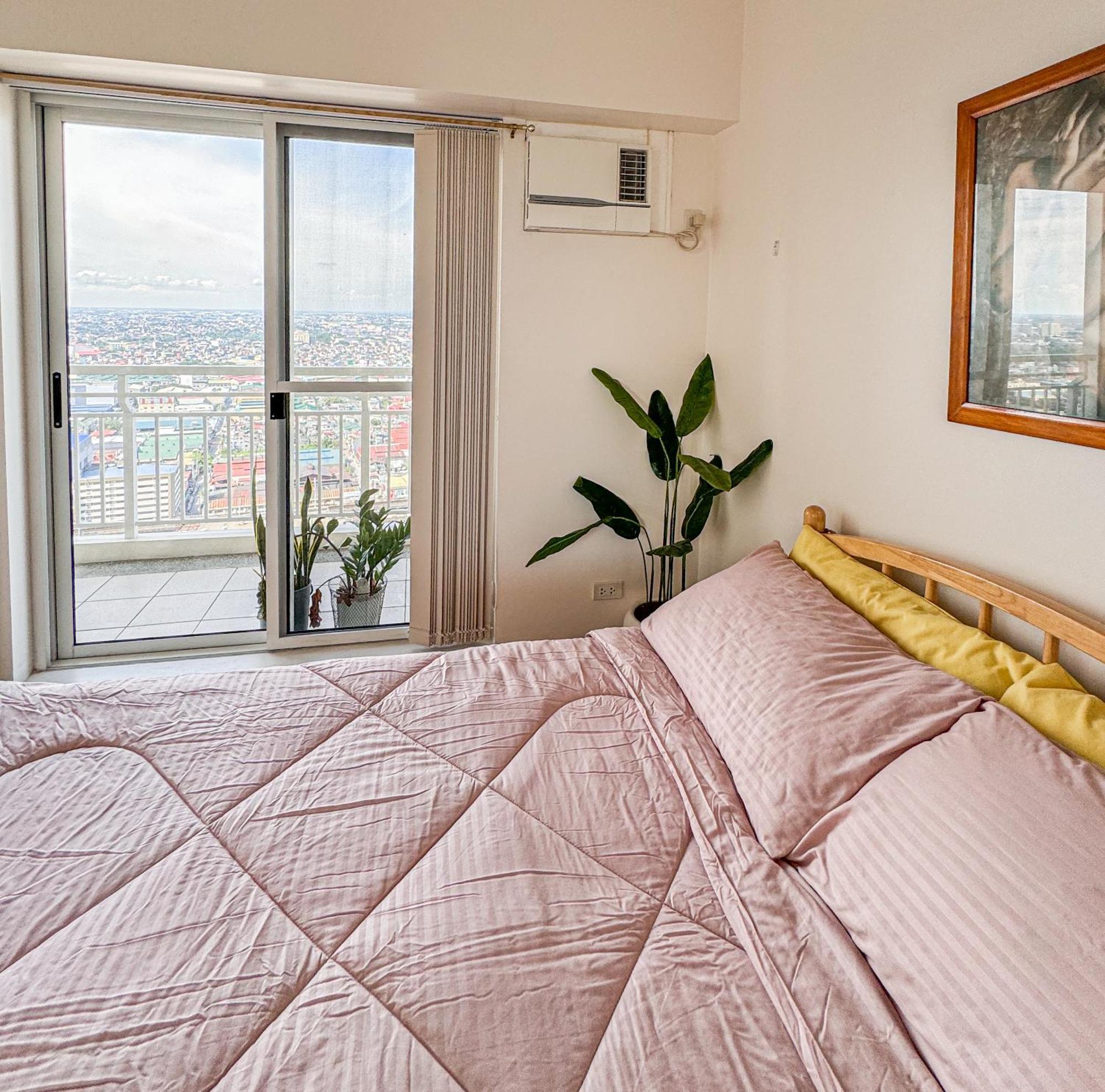 Spacious 1br With Sunset View At The Celandine * Manila