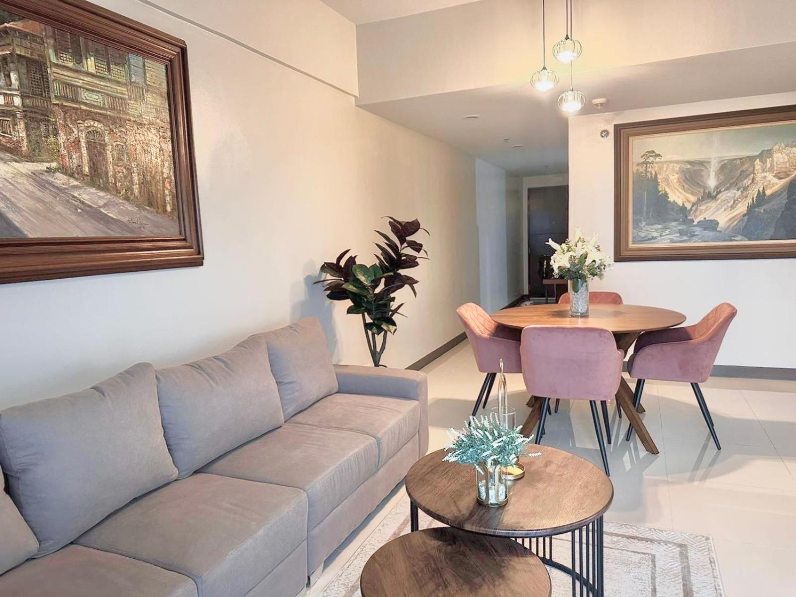 2 Bedrooms & 2 Bathrooms At Bgc Taguig Mckinley By Venice Grand Canal Mall Apartment Manila