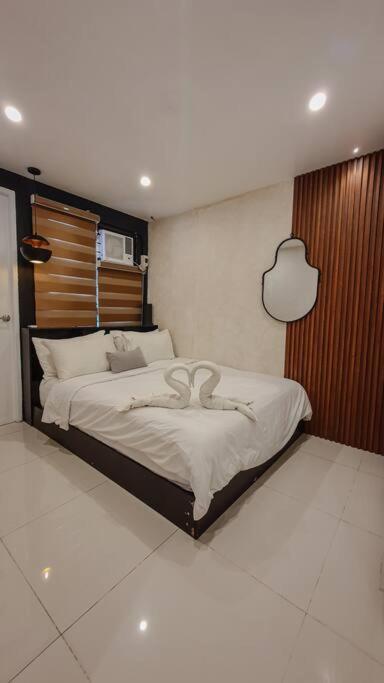 Ella 2 Bedroom Near Sm North And Waltermart Munoz